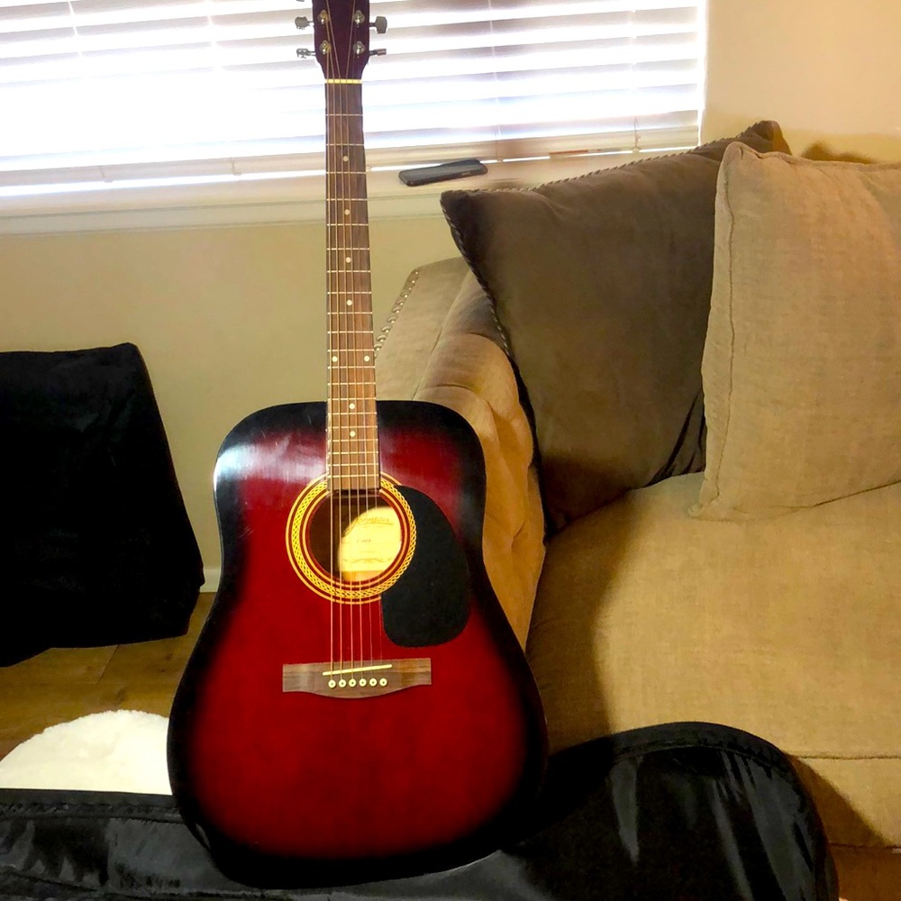 Johnson guitar model:JG-620-R